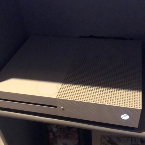 Xbox one XS perfect condition